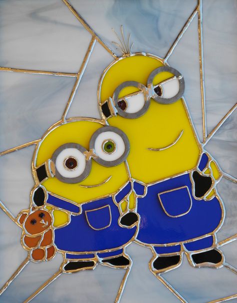 https://flic.kr/p/Dffuzm | Minions Stained Glass #minions | Minions Kevin and Bob in stained glass. Bob Despicable Me, Minion Craft, Minions Minions, Stained Glass Tattoo, Disney Stained Glass, Art Glass Jewelry, Stained Glass Pattern, Stained Glass Paint, Making Stained Glass