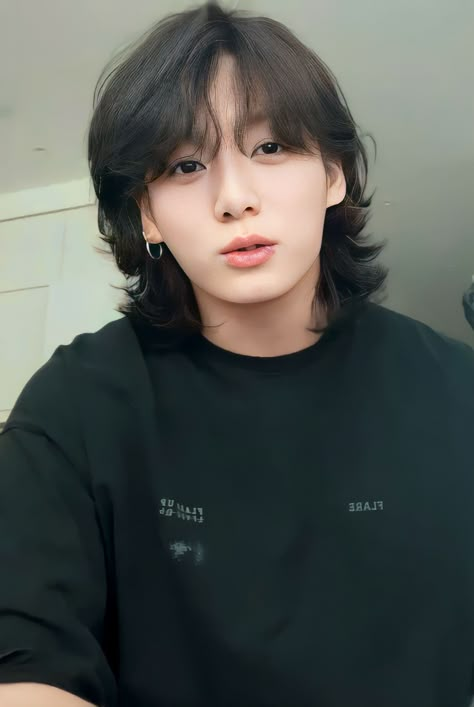 Jungkook Wolf Cut, Corte Wolf Cut, Layer Mullet, Corte Wolf, Bts V Fanart, Jungkook Hairstyle, Jungkook Long Hair, Angel Jungkook, Jin And Jungkook