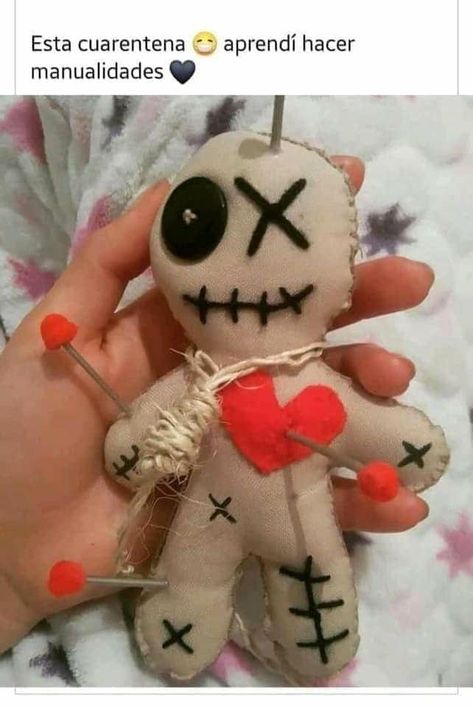 Teddy Bear Sketch, Voodoo Love Spells, Attraction Spells, Magic Rings, Halloween Facts, Witch Craft, Diy Bags Purses, Voodoo Doll, Monster Dolls