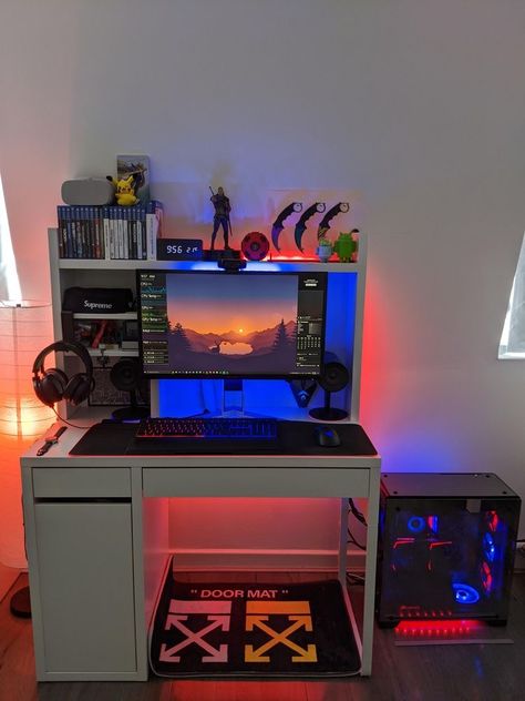 Gaming Setup For Small Space, Gaming Room Setup Tv Stands, Small Desk Gaming Setup, Micke Desk Gaming Setup, Small Gamer Setup, Ikea Micke Desk Gaming Setup, Gaming Setup Small Spaces, Cheap Pc Setup, Tiny Gaming Setup