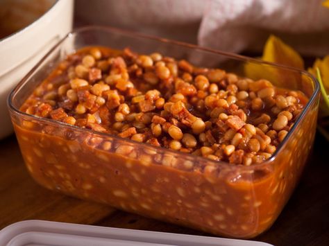 Get this all-star, easy-to-follow Baked Beans with Ham recipe from Ellie Krieger Baked Beans With Ham, Beans With Ham, Beans And Ham, Beans Baked, Canned Baked Beans, Ellie Krieger, Recipes Cheese, Baked Bean Recipes, High Calorie