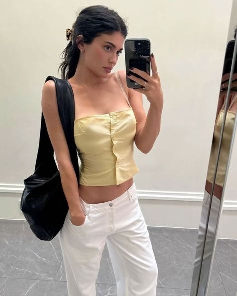 Kendall Jenner Outfits 2024, Kylie Jenner Outfits 2024, Kendall Jenner Mirror Selfie, Kylie Jenner 2024, Kylie Jenner Outfits Street Styles, Kylie Jenner Mirror, Kylie Jenner Life, Kylie Jenner Outfits Casual, Look Kylie Jenner