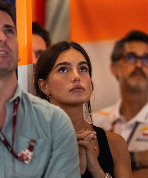 Formula 1 Wife, Paddock Aesthetic, Alex Powell, Pass Aesthetic, Formula 1 Paddock, Paparazzi Aesthetic, F1 Lifestyle, Wag Aesthetic, Roma Style