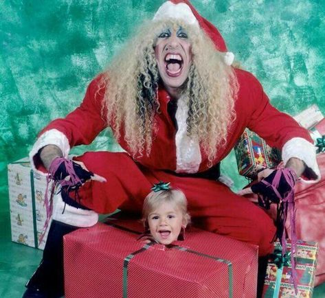 Twisted Sister Heavy Metal Christmas, Twister Sister, Rocker Dress, Dee Snider, Hair Metal Bands, Rock Band Posters, Sister Christmas, Twisted Sister, Musica Rock