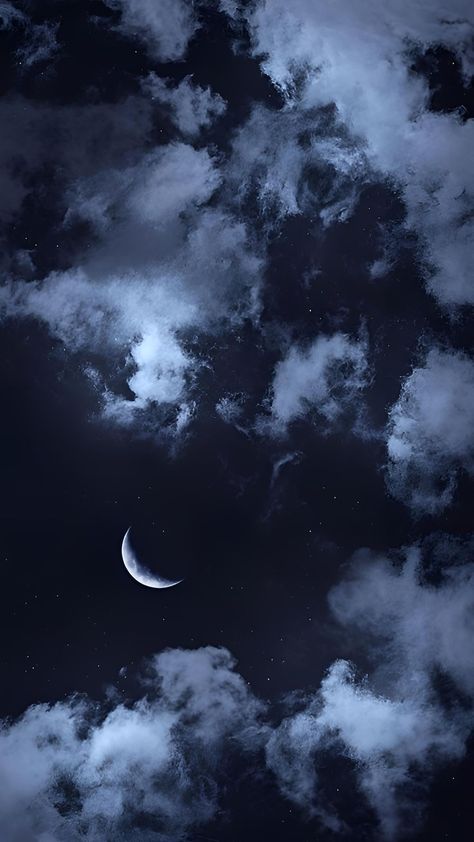 Ocean At Night Aesthetic Wallpaper, Night Sky With Clouds And Stars, Aesthetic Wallpaper Sky Night, Night Blue Aesthetic Wallpaper, Starry Skies Aesthetic, Landscape Night Photography, Moon And Sky Wallpaper, Sky At Night Aesthetic, Feeling Aesthetic Wallpaper