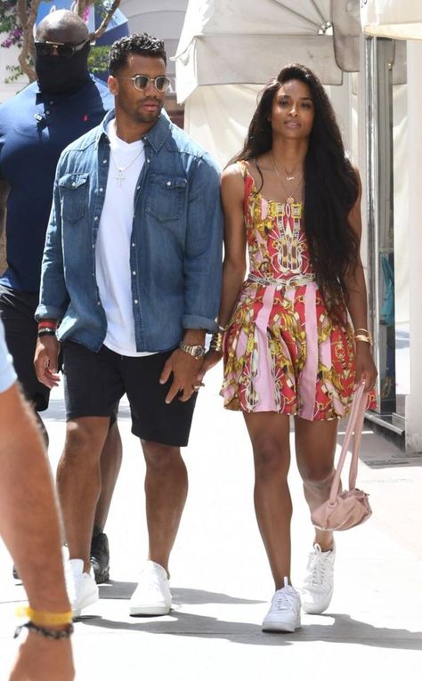 Russell Wilson & Ciara Scenic stroll! The cute couple is spotted out for a walk on the streets of Capri, Italy. Russel Wilson, Ciara Style, Mrs Wilson, Ciara And Russell Wilson, Ciara And Russell, Good Quality Wigs, Summery Outfits, Capri Italy, Russell Wilson