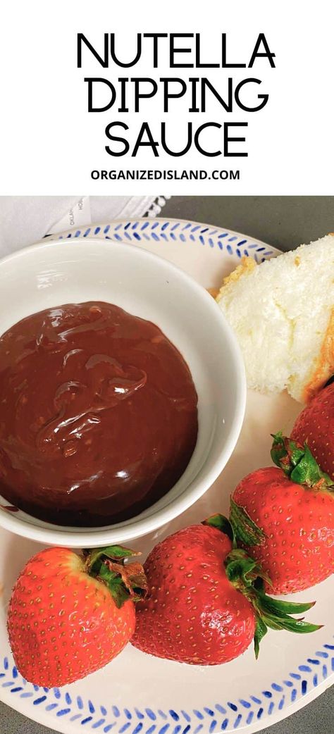 Nutella Sauce Recipe, Nutella Dipping Sauce, Cookie Dipping Sauce, Nutella Dipped Strawberries, Chocolate Dip For Churros, Chocolate Dip, Nutella Dip Recipes, Chocolate Dipping Sauce For Churros, Nutella Whipped Cream Filling