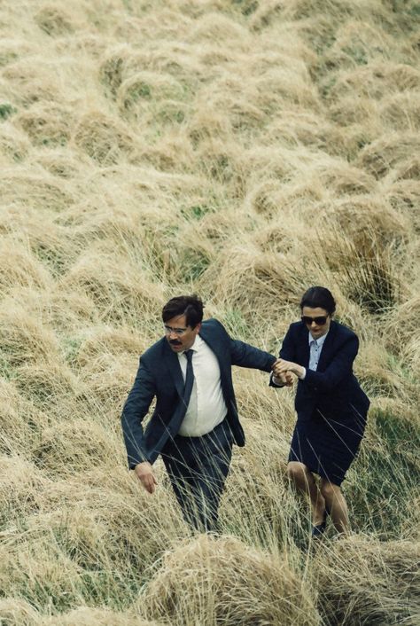 The Lobster (2015) An interesting, dark, and satirical take on modern relationships. The Lobster Movie, Good Movies On Netflix, Romance Film, Romantic Films, The Lobster, Colin Farrell, Gary Oldman, Rachel Weisz, Woody Allen