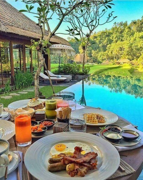 Swimming With Dolphins, Hotel Breakfast, Beautiful Hotels, Ubud, Dream Destinations, Vacation Destinations, Travel Food, Vacation Spots, Luxury Travel