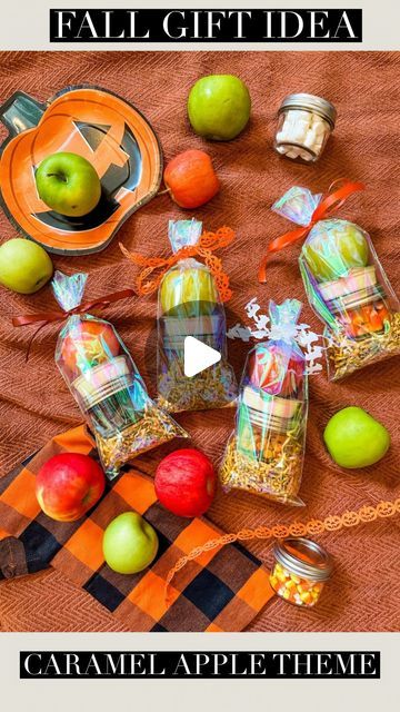 Tara Panasiuk on Instagram: "CARAMEL APPLE FALL GIFT IDEA 🍏🧡🍎 Comment “APPLE” to be sent all the items used here if you want to make some 🥰  I used various toppings like sprinkles, chocolate chips, and candy corn in the mini jars that can be used with the caramel for dipping 🤗 Makes for a simple & unique gift for autumn and Halloween 🎃🍁  #halloween #entertainingathome #fallvibes #halloweenideas #giftideas" Candy Apple Gift Ideas, Caramel Apple In A Jar Gifts, Caramel Apple Gift Ideas, Caramel For Dipping, Caramel Apple Snacks, Pumpkin Gift Ideas, Magnolia Mercantile, Spooky Foods, Caramel Apple Gifts