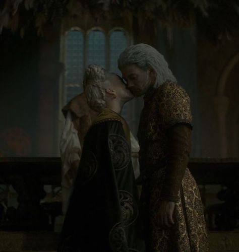 Asoiaf Aesthetic, Wedding House, Dragon Dance, Targaryen Aesthetic, Rhaenyra Targaryen, House Targaryen, Dragon Games, Game Of Thrones Houses, House Of Dragons