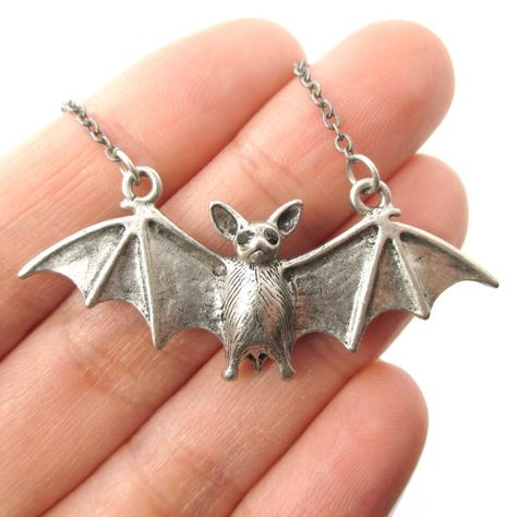 Realistic Bat Shaped Animal Pendant Necklace in Silver | Animal Jewelry Bat Drawings, Halloween Necklaces, Living In The Jungle, Gem Necklaces, Animals Jewelry, Bat Pendant, Bat Jewelry, Bat Earrings, Animal Pendant