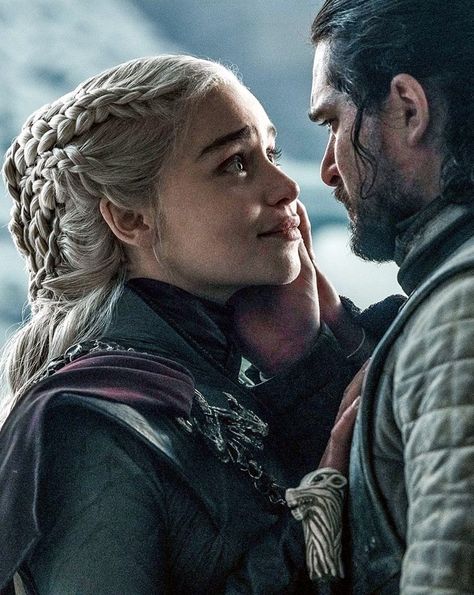 Dany And Jon, Game Of Thrones Pictures, Game Of Thrones Images, Daenerys And Jon, You Are My Queen, Jon Snow And Daenerys, Game Of Thrones Facts, Action Movie Poster, Game Of Throne Daenerys