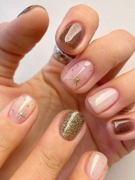 Hippie Nails, Christmas Nails Easy, Christmas Gel Nails, Minimal Nails, Festival Nails, Xmas Nails, Minimalist Nails, Chic Nails, Fancy Nails