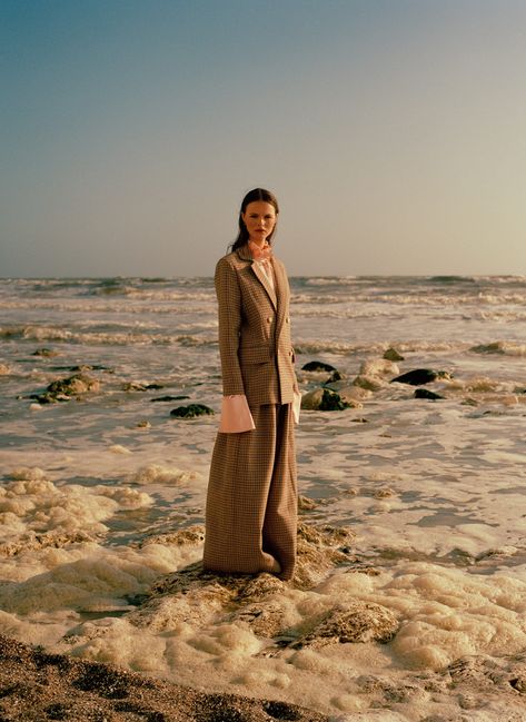 Seven sisters | English | Metal Magazine Desert Fashion Photoshoot, Beach Fashion Photography, Beach Fashion Shoot, Nature Editorial, Beach Fashion Editorial, Beach Editorial, Nature Photoshoot, Test Shoot, Beach Shoot