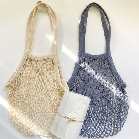 2 Pc Crochet Market Bag for farmers market, beach, storage and many more! Set of bags in beige and gray colors. Beach Bag Pattern, Crochet Beach Bag, Crochet Beach Bags, Fruit Bag, Mesh Bags, Zero Waste Gifts, Farmers Market Bag, Market Bags, Crochet Market Bag