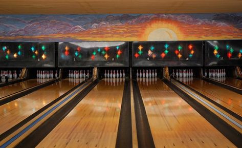 Brunswick Bowling, Bowling League, Vintage Bowling, Napoleon Dynamite, Bowling Alley, The 60s, Idaho, Bowling, A House