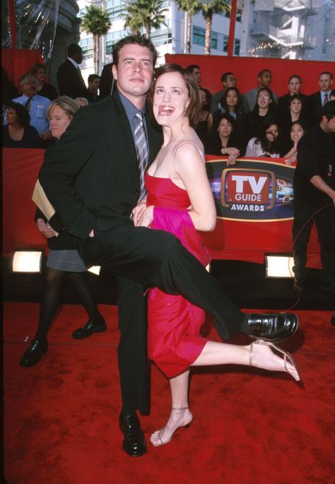 Pin for Later: From the '90s to Now: See Scott Foley's Hot Heartthrob Evolution 2000 Scott Foley, Jennifer Garner, Real Life Stories, Ex Husbands, Magazine Cover, Helping People, Evolution, Photo Galleries, Talk Show