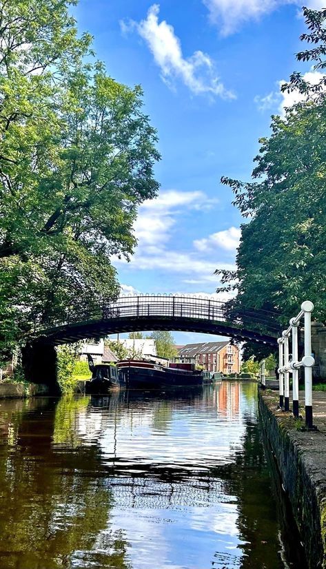 Bridgewater Canal, Worsley Bridgewater Canal