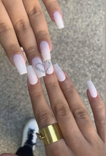 Matching Nails To Get With Your Bestie, Duo Nail Ideas, Nail Designs For Best Friends, Uñas Matching Bff, Nails Matching With Bestie, Best Friends Nails Bff, Nails For Besties, Bsf Nails Matching, Matching Nail Ideas