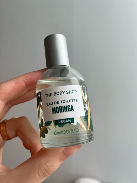 I love very fresh/clean/sharper smells and this is one of my favourite scents :) I smell like a field of flowers and a splash of the sharper hints of citrus <3 The Body Shop Moringa, A Field Of Flowers, Field Of Flowers, Favorite Scents, The Body Shop, The Body, Vodka Bottle, My Favourite, Scents