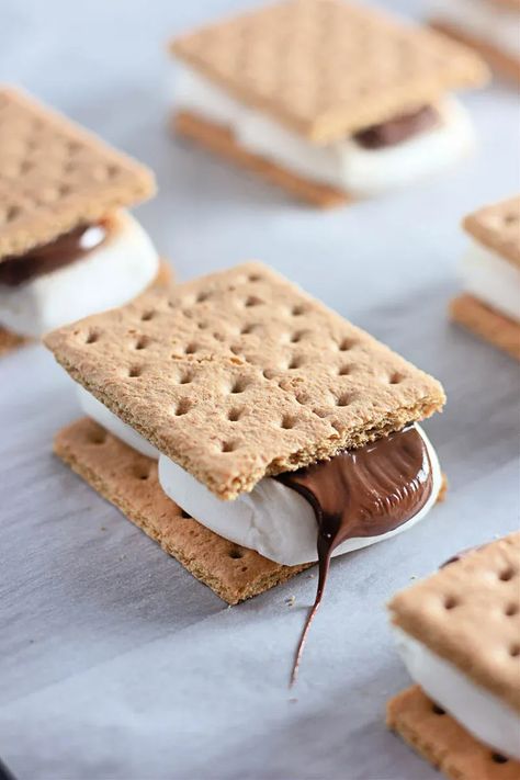 Baked Smores, Fall Home Decor Ideas, Jump In, S Mores, Cookie Sheet, A Rainy Day, Party Snacks, Fall Home, Oven Baked