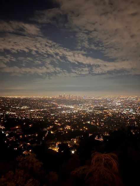 📍Griffith Observatory, LA Griffiths Observatory, La Aesthetic, City Of Stars, Griffith Observatory, Griffith Park, Sore Eyes, California Dreamin', Spring Break, Vision Board