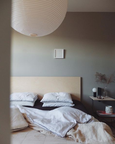 Joanna Bagge Ottey på Instagram: "Something new for the bedroom" Paper Lamp Bedroom, Rice Paper Shade, Rice Paper Lamp, Lamp Bedroom, Bedroom Lamps, Bedroom Inspo, Rice Paper, Home Bedroom, Paper Lamp