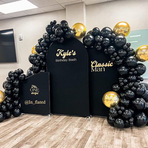 Black Birthday Party, Chiara Backdrop, Mickey Theme, Arched Wall, 30 Birthday, Black Birthday, Pure Black, Wedding Party Decorations, Birthday Party Decoration