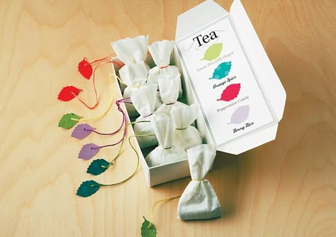 Bath Tea Bags, Tea Merchant, Kidney Pain, Nifty Crafts, Tea Packaging Design, Homemade Tea, Tea Diy, Cadeau Diy, Tea Packaging