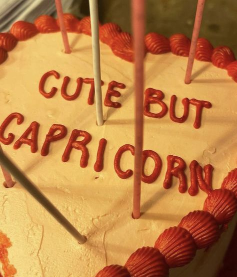 Capricorn Season Cake, Capricorn Cakes, Capricorn Cake Aesthetic, Capricorn Baby Cake, Capricorn Cake Ideas, Capricorn Birthday Cake, Capricorn Cake, Capricorn Core, Cake Captions