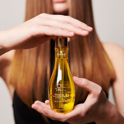 Hair Styling Photoshoot, Hair Product Advertisement, Hair Oil Photography Ideas, Hair Oil Photoshoot, Hair Oil Product Photography, Haircare Photoshoot, Hair Product Photoshoot, Hair Oil Photography, Hair Product Photography Ideas