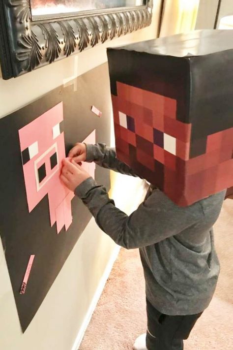 Minecraft Party Activities, Minecraft Birthday Party Games, Minecraft Birthday Decorations, Minecraft Party Games, Minecraft Party Supplies, Minecraft Birthday Party Ideas, Diy Minecraft Birthday Party, Minecraft Party Decorations, Minecraft Birthday Cake