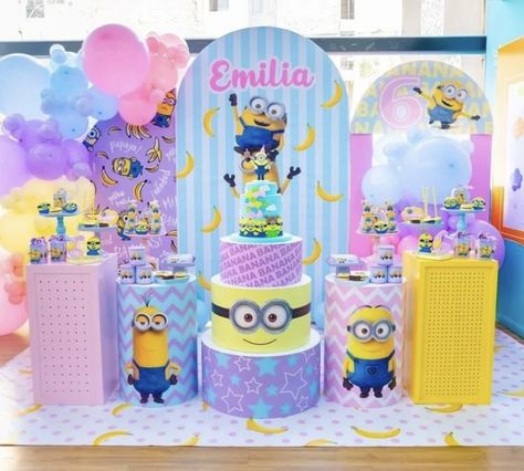 Minion Birthday Party Girl, Despicable Me Birthday Party Girl, Pink Minion Birthday Party, Amethyst Party, Despicable Me Party Decorations, Girls Minion Birthday Party, Girly Minion Birthday Party, Pink Minion Party, Minion Girl Party