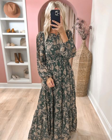 Fall is here at Dani-Rae! Shop these new arrivals online today 🛍️ Tan And Green Family Photo Outfits, Fall Dresses 2024, Shoes To Wear With Long Dress, Modest Outfits Dresses, Long Sleeved Maxi Dress Fall, Fall Midi Dress, Baptism Dresses, Long Sleeve Floral Maxi Dress, Long Fall Dresses