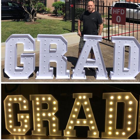 Creatividad arthur /Houston Tx on Instagram: “Letras con luces led de 3 ft de alto #foambord #graduacion🎓 #lucesled #houstontx” Houston Tx, Houston, 3 D, Led, On Instagram, Instagram