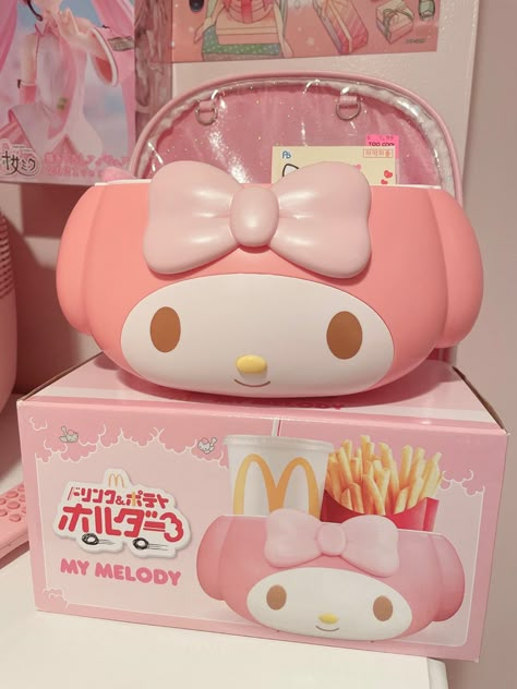 My Melody Collection, My Melody Items, My Melody Stuff, Hello Kitty Bedroom, Sanrio Stuff, Kawaii Things, Melody Hello Kitty, Hello Kitty Coloring, Kawaii Core