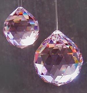 Crystals to hang up in windows to make rainbows Rainbow Catcher, Bedroom Feng Shui, Feng Shui Rules, Feng Shui Symbols, Bagua Map, Nature Symbols, Feng Shui Bedroom, Good Luck Symbols, About Crystals