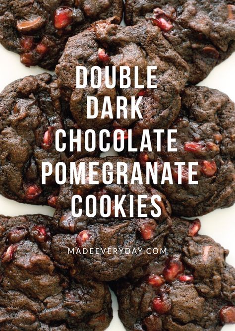 Pomegranate Chocolate Chip Cookies, Pomegranate Chocolate Bites, Pomegranate Recipes Dessert, Pomegranate Chocolate, Pomegranate Recipes Healthy, Dark Chocolate Pomegranate, Dark Chocolate Pomegranate Bark, Pomegranate Dessert, Pomegranate Recipes