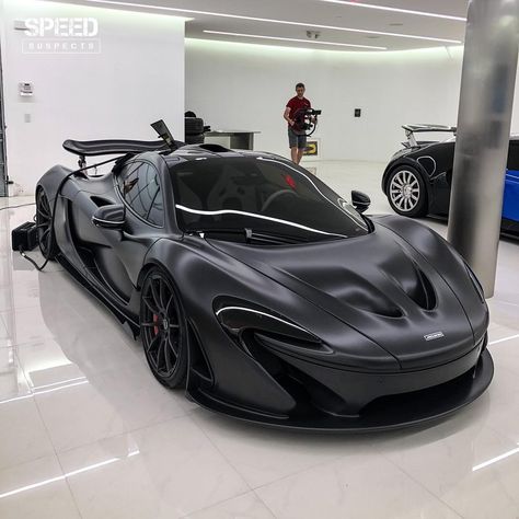 Maclaren Cars P1, Mclaren P1 Aesthetic, Murdered Out Cars, Nice Sports Cars, P1 Car, Mclaren Garage, Mclaren Aesthetic, P1 Mclaren, Maclaren Cars