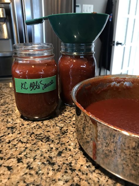 Canned Bbq Sauce Recipe, Canning Bbq Sauce, Kansas City Bbq Sauce Recipe, Kansas City Bbq Sauce, Dehydrating Recipes, Barbecue Sauce Recipe, Bbq Sauce Ingredients, Carolina Bbq Sauce, Cooks Country Recipes