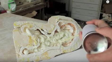 How to Use Expanding Foam in Art ? Diy Foam Paint, Expanding Foam Art Sculpture, Expanding Foam Sculpture, Spray Foam Sculpture, Expanding Foam Art, Dopamine List, Spray Foam Art, Spray Foam Crafts, Foam Art Projects