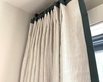 Color Block Drapery Panels, Parisian Interior Style, White Velvet Curtains, Off White Curtains, Block Curtains, Linen Drapery Panels, Curtain Pelmet, Decor For Windows, Color Block Curtains