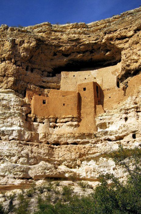 Travel Montezuma Castle - PentaxForums.com Berlin Museums, Camp Verde Arizona, Museum Statues, Aztec Ruins, Cliff Dwellings, Arizona Road Trip, Luxor Egypt, Montezuma, Arizona Travel