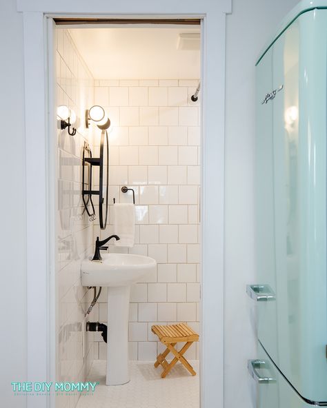 Small Wetroom Bathroom Layout, Tiny Wet Room Bathroom, Small Three Quarter Bathroom, Small Wet Room With Tub, Small Bathroom Wet Room, Wet Room With Toilet, Small Wet Room Ideas With Toilet, Small Wetroom Bathroom, Wetroom Ideas Small Wet Rooms