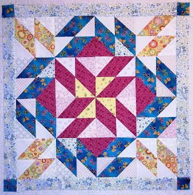 Unity Quiltalong Bonnie Hunter, Amish Quilts, Dresden Plate, Vintage Sewing Machines, Hexagon Quilt, Tatting Patterns, Kaffe Fassett, English Paper Piecing, Small Quilts