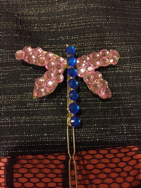 Pink and blue rhinestones!  Clip found on Amazon (with no rhinestones) Coraline Dragonfly Clip, Coraline Hair Clip, Coraline Hair, Coraline Room, Coraline Sweater, Coraline Diy, Diy Dragonfly, Coraline Birthday, Dragonfly Hair Clip