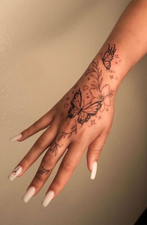 Tattoo Writing Styles, Butterfly Hand Tattoo, Hand And Finger Tattoos, Pretty Tattoos For Women, Tattoos For Black Skin, Hand Tattoos For Women, More Tattoo, Feminine Tattoo, Butterfly Tattoos