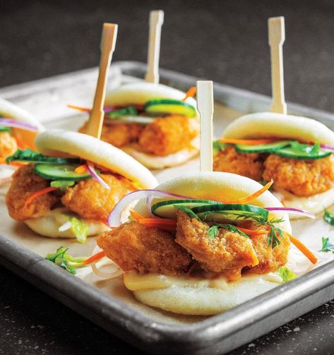 Chicken Bao Buns, Asian Style Chicken, Karaage Chicken, Bao Recipe, Five Spice Chicken, Japanese Fried Chicken, Bao Buns, Asian Inspired Recipes, Delicacy Food