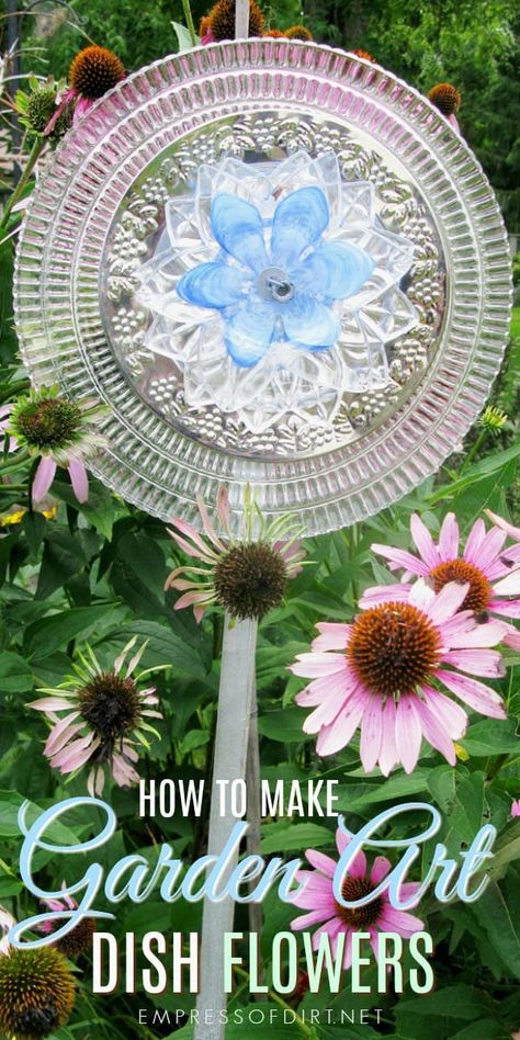 How to make garden art dish flowers using both drill and no-drill methods. Grab old plates, dishes, cutlery, and candy dishes and turn them into blooms for your garden. Frozen Guacamole, Repurposed China, Glassware Garden Art, Aesthetic Header, Garden Globes, Plate Flowers, Glass Garden Flowers, Glass Plate Flowers, Old Plates